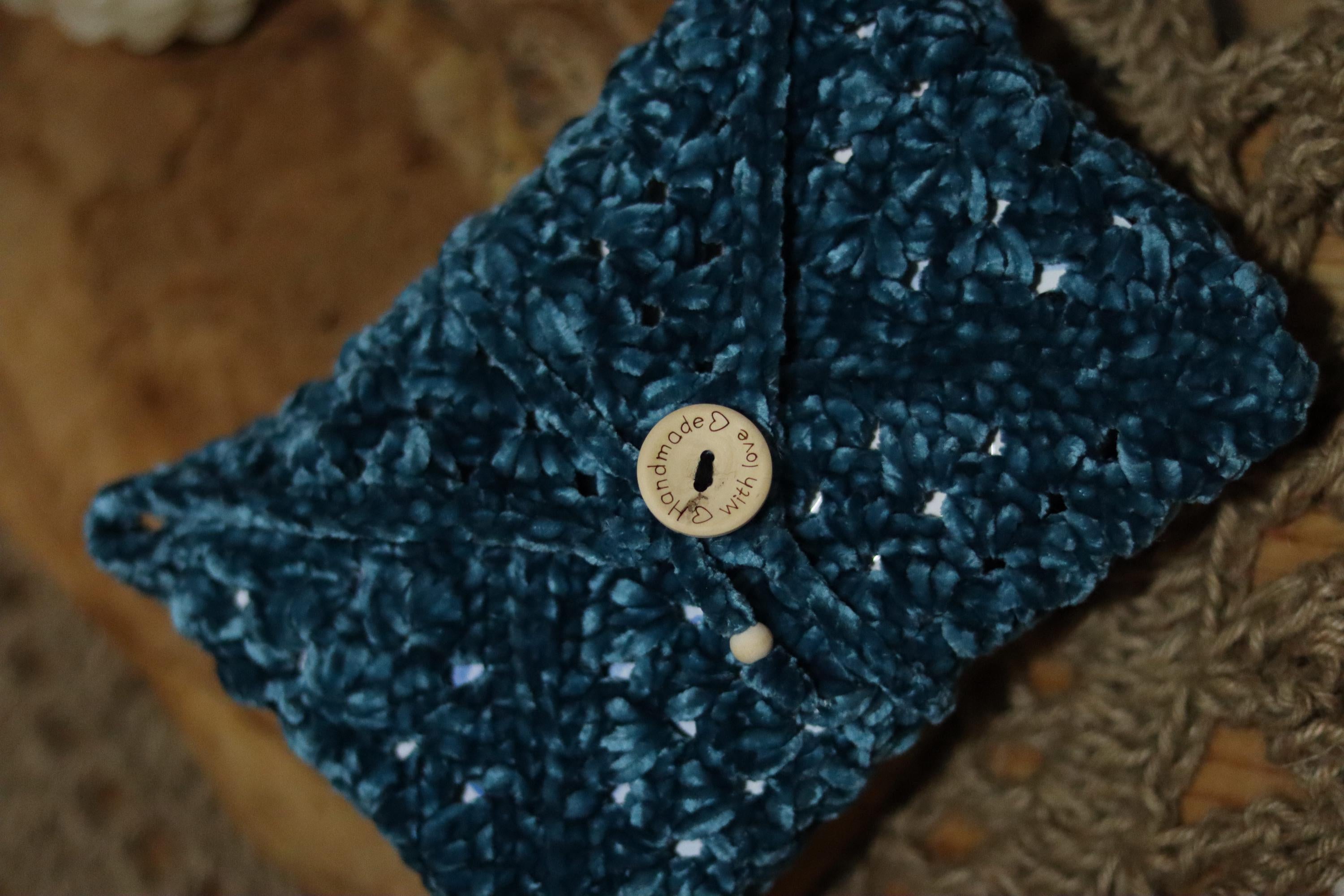 Petite pochette – Fait main avec amour - Effet velour