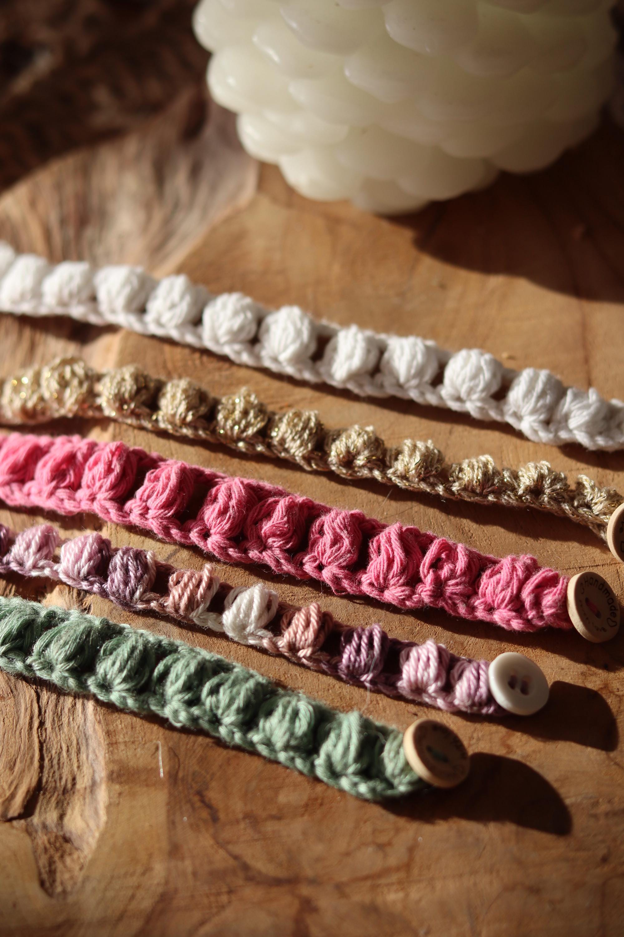 Bracelet crochet relief
