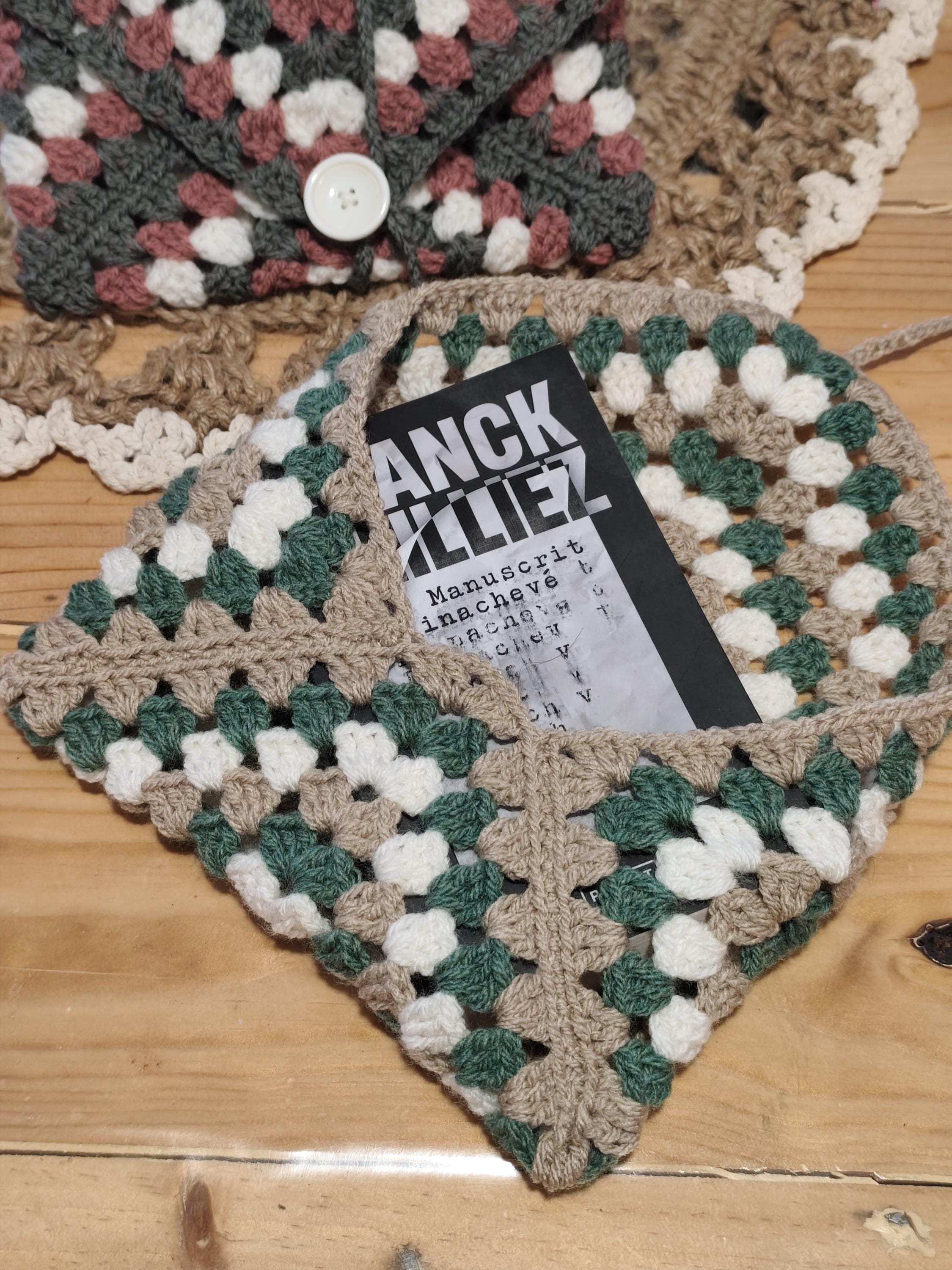 Pochette en crochet - Fait main - Personnalisable