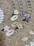 Lot de 2 barrettes au crochet – Fleur & barrette simple – Fait main