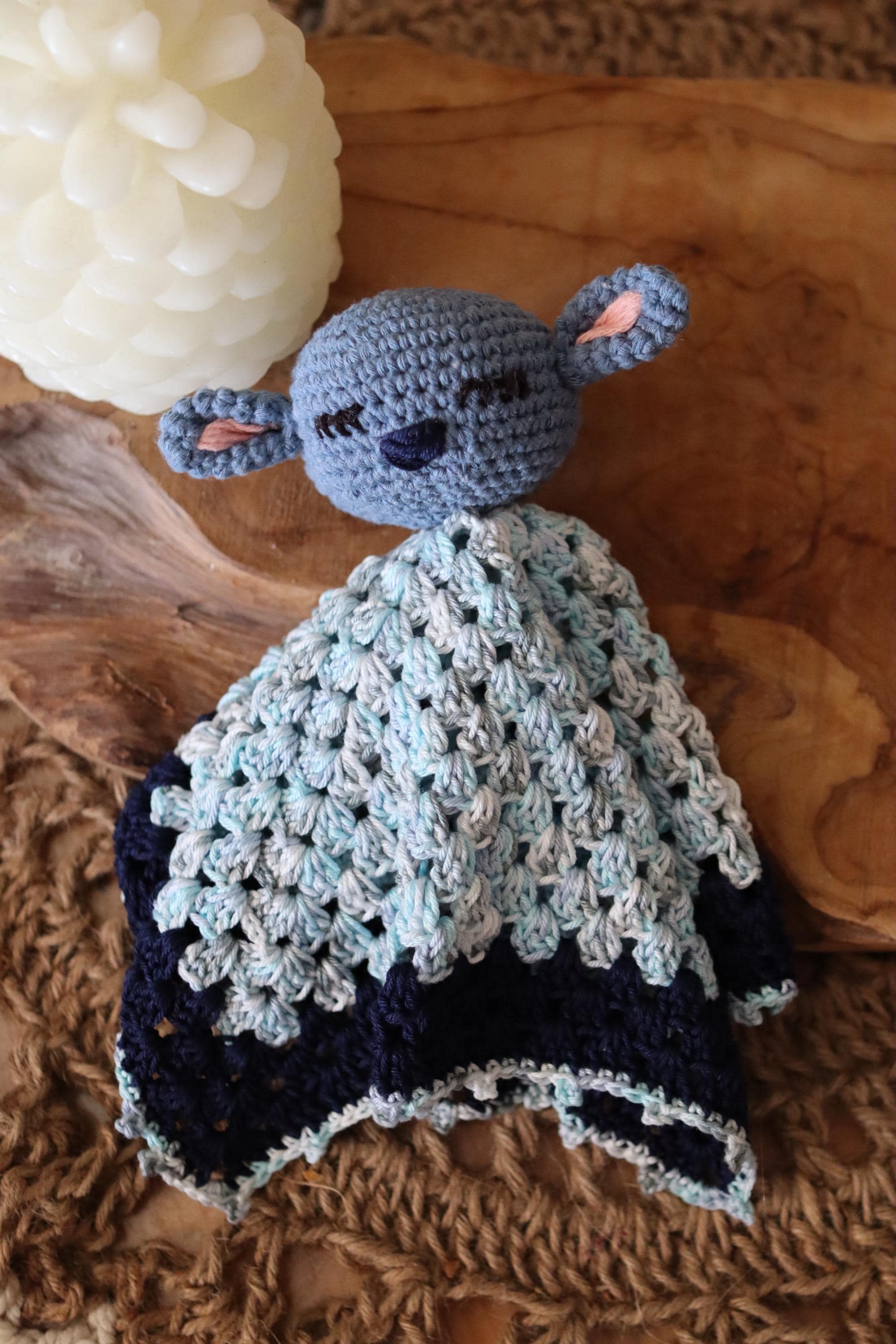 Doudou plat Carré granny