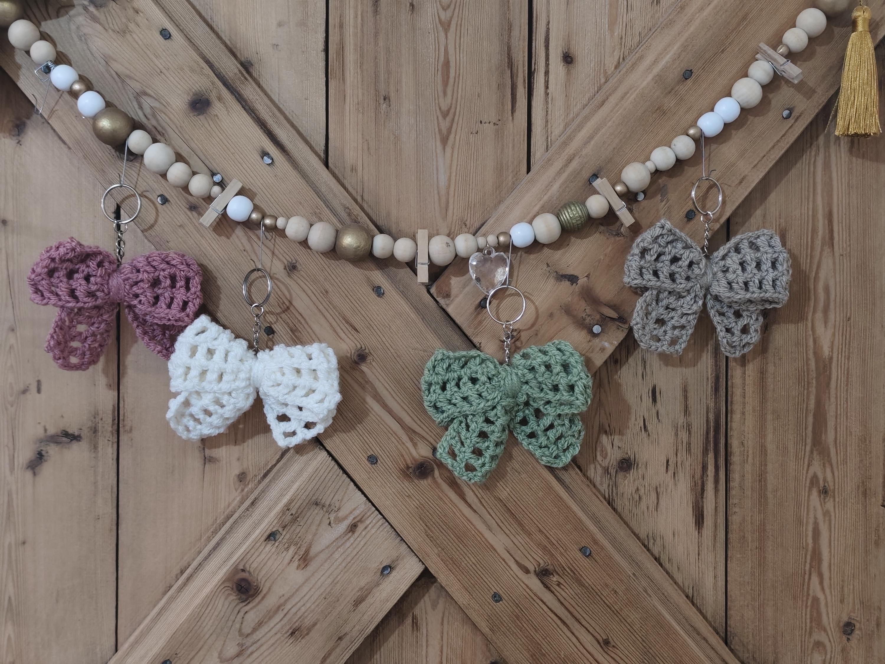 Porte-clés nœud au crochet – Fait main – Plusieurs coloris