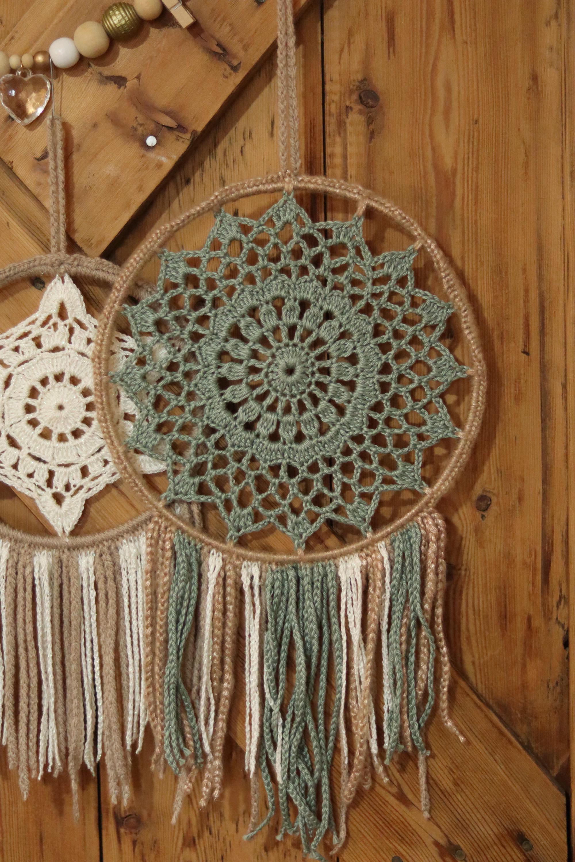 Attrape-rêves bohème en crochet – pièce unique