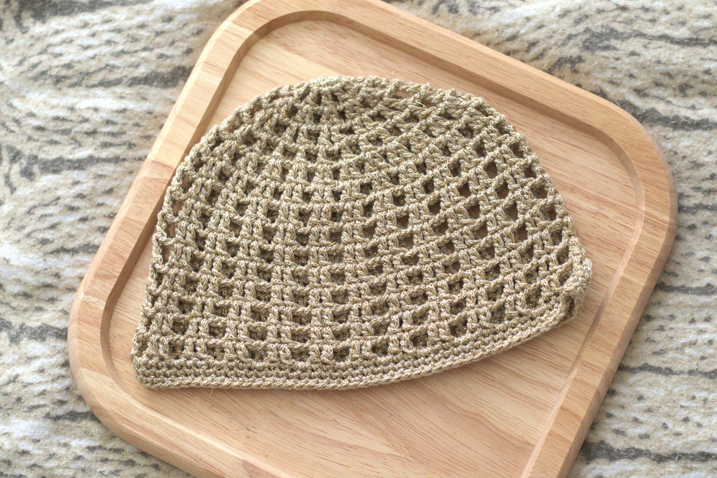 Bonnet résille au crochet – Accessoire tendance fait main ✨