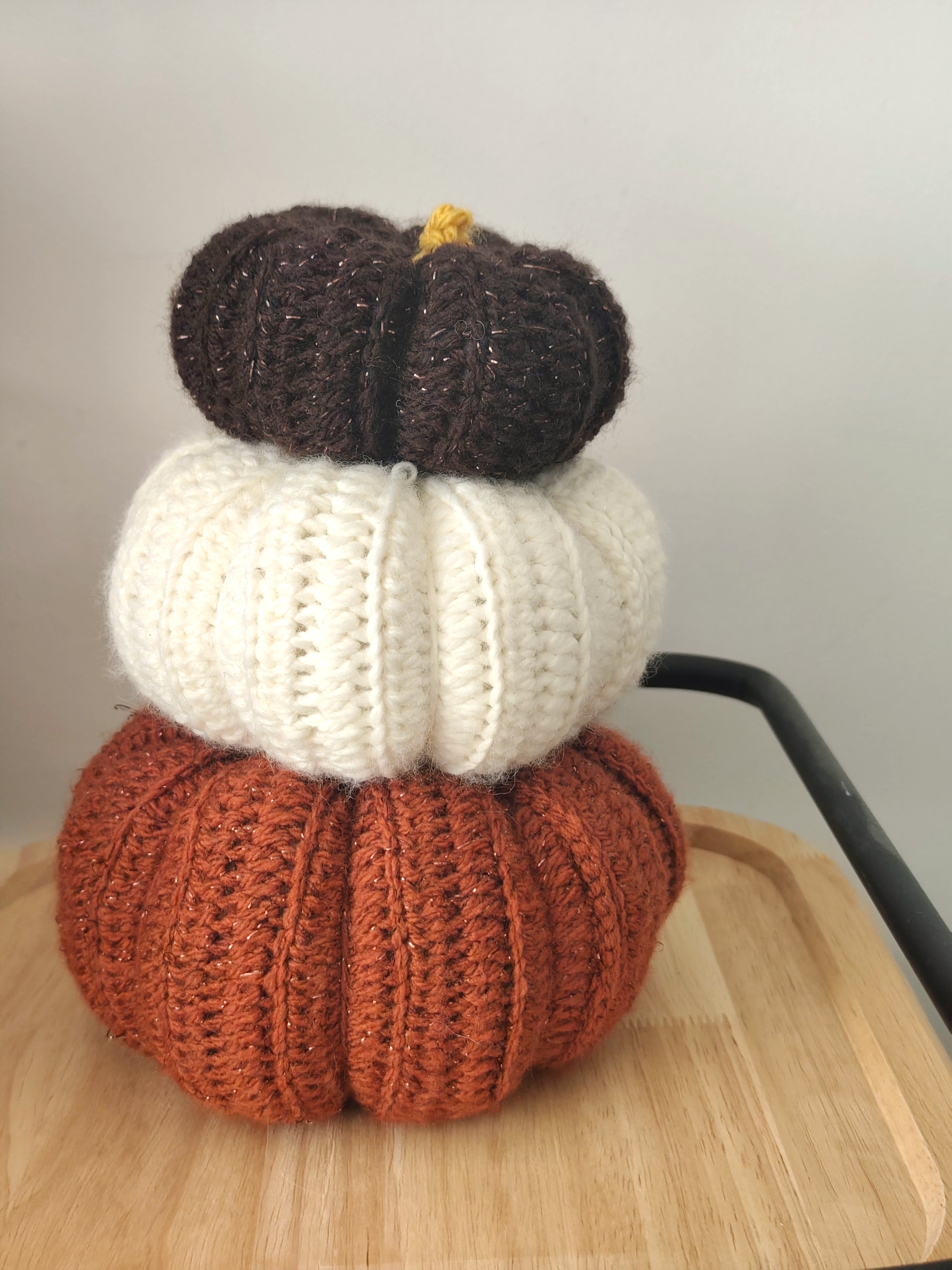 Citrouille au crochet – Décoration automnale et Halloween faite main 🎃