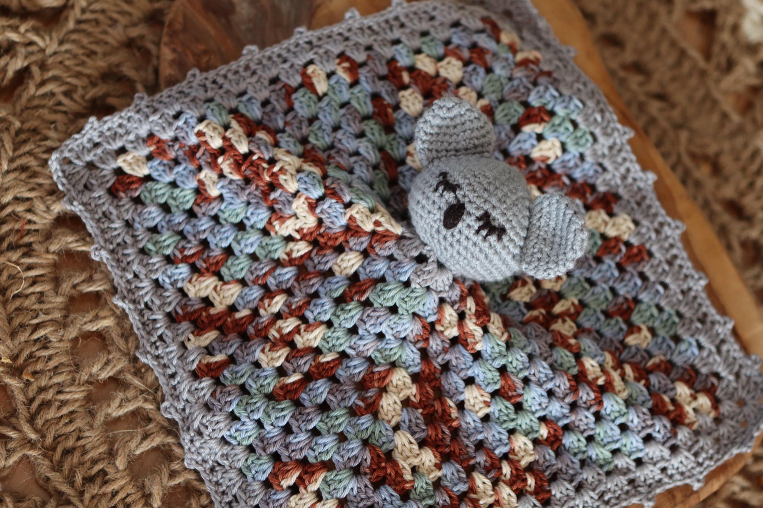 Doudou plat Carré granny