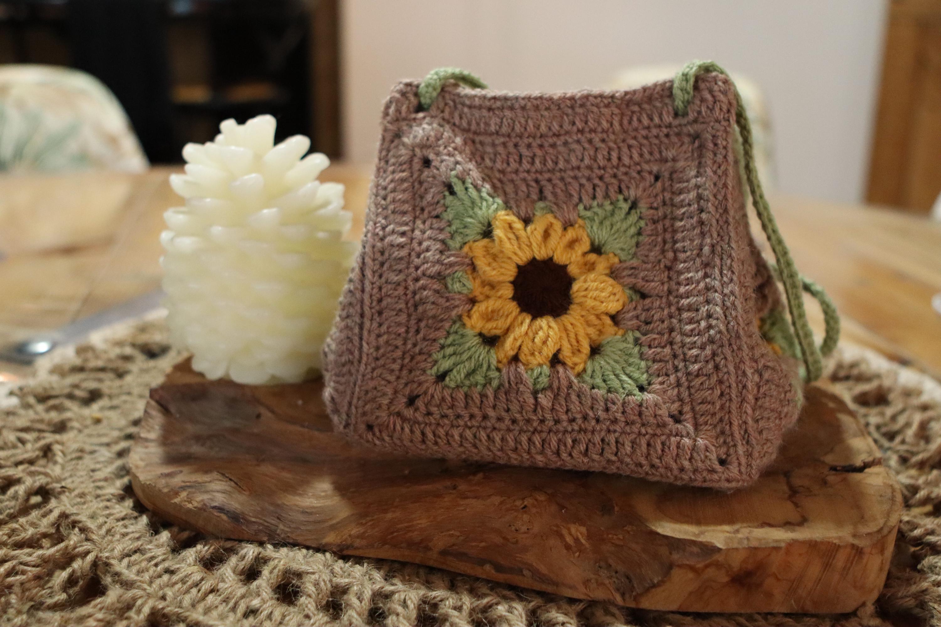 Différents modèles Sac au crochet "Le P'tit Carré" - Fait main