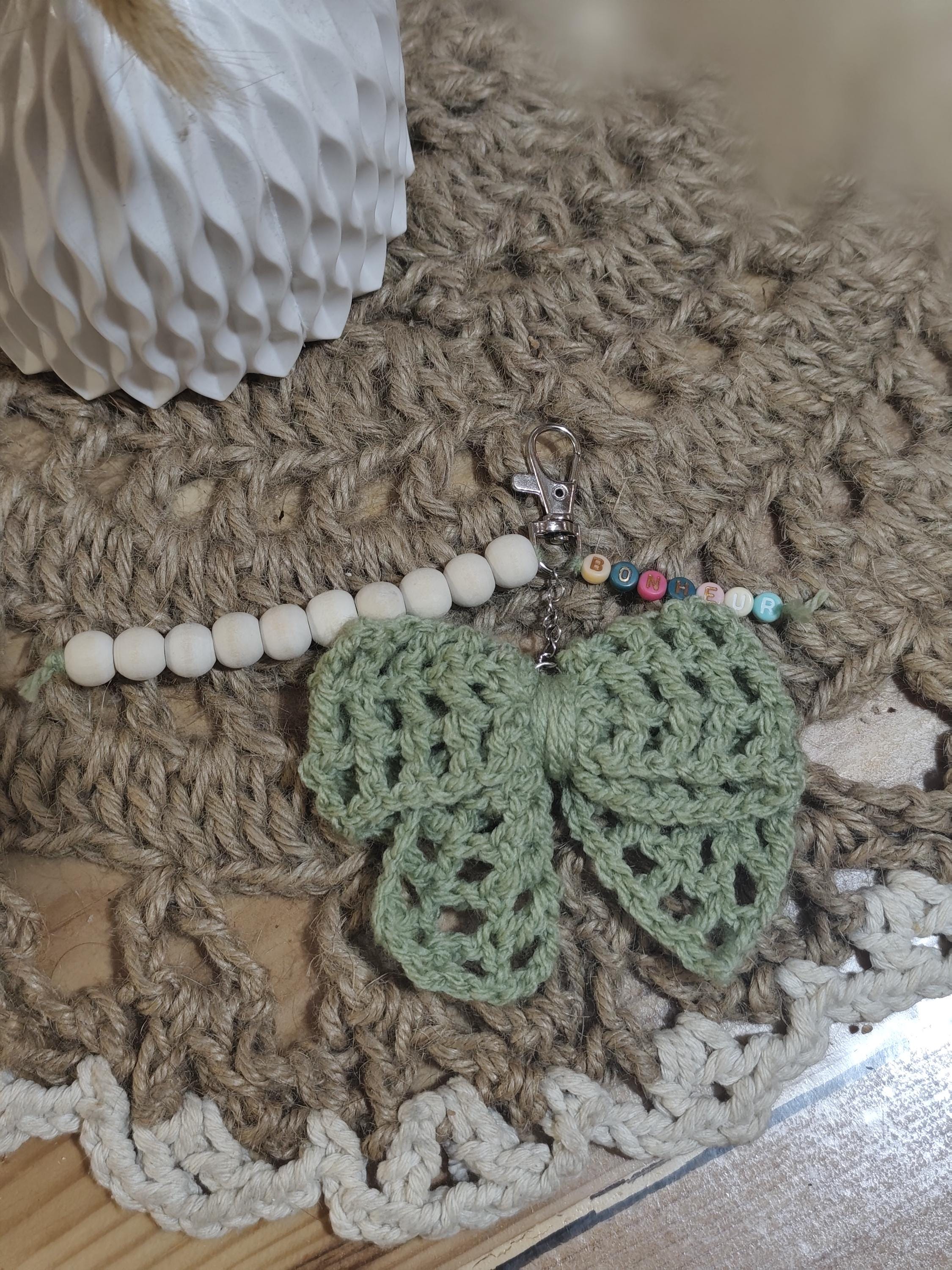 Porte-clés nœud au crochet – Fait main – Plusieurs coloris