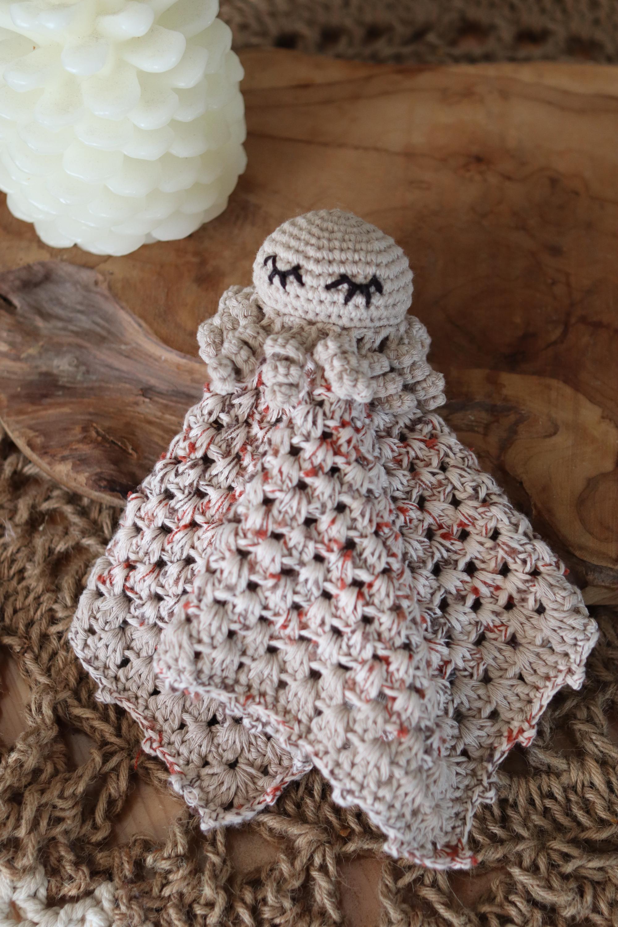 Doudou plat Carré granny